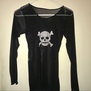 SILVER SKULL LONG SLEEVE